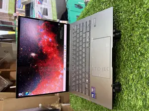 New Laptop Asus Zenbook 14 UX434 32GB Intel Core Ultra 9 SSD 1T