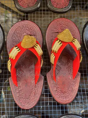 Ahenema Slippers