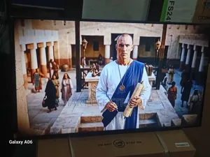 Samsung 43-Inch High Definition Smart Tv
