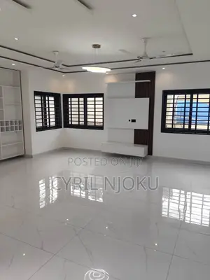 4bdrm Duplex in Accra Metropolitan for sale