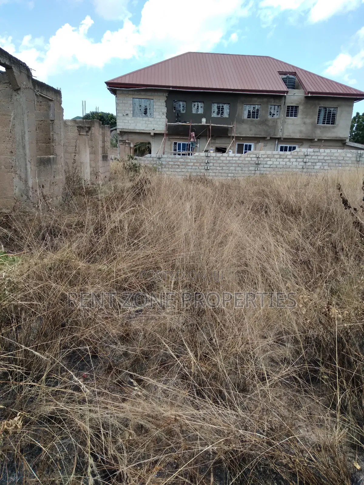 10bdrm Apartment In Amasaman For Sale