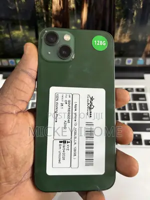 Apple iPhone 13 128 GB Green