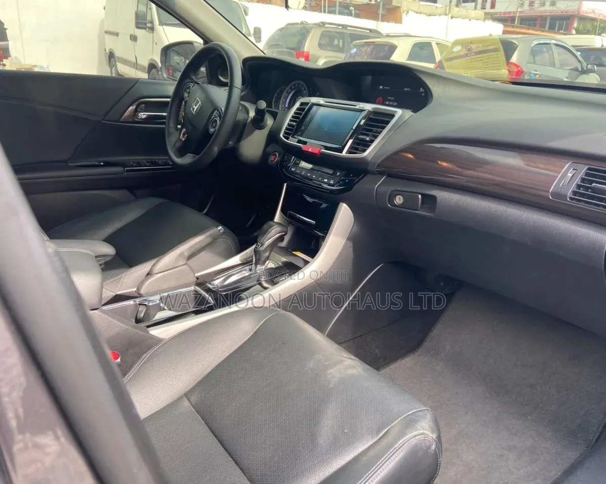 Honda Accord EX-L 4dr Sedan FWD (2.4L 4cyl 2A) 2017 Gray