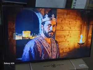 Samsung 43-Inch Digital Smart Entertainment Screen