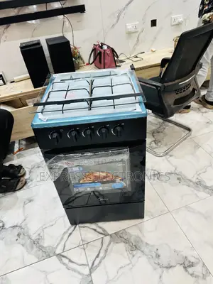 Grab the New Gas Cooker Oven 4b 50/50 Oven Midea Black