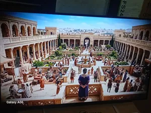 Samsung 43” Smart Television With Vibrant Display