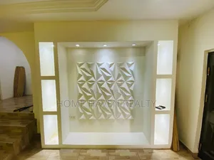 5bdrm House in Westland, Medifem Area for rent