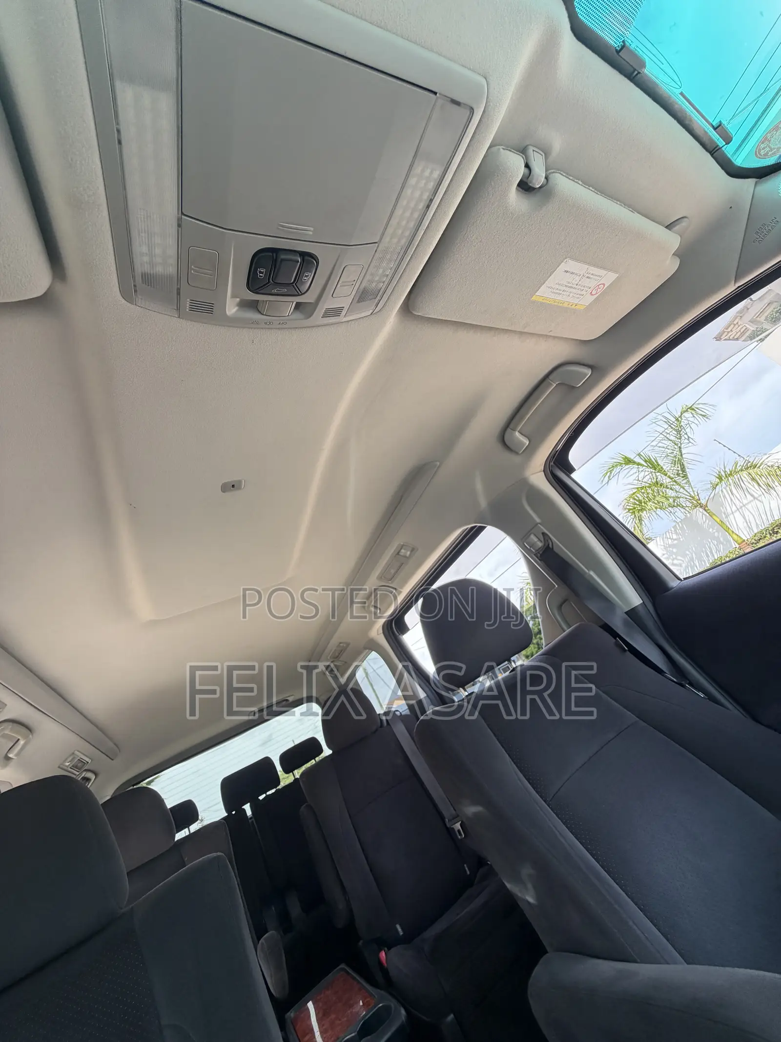 7 Seater Car for Rental Within and Outside Accra