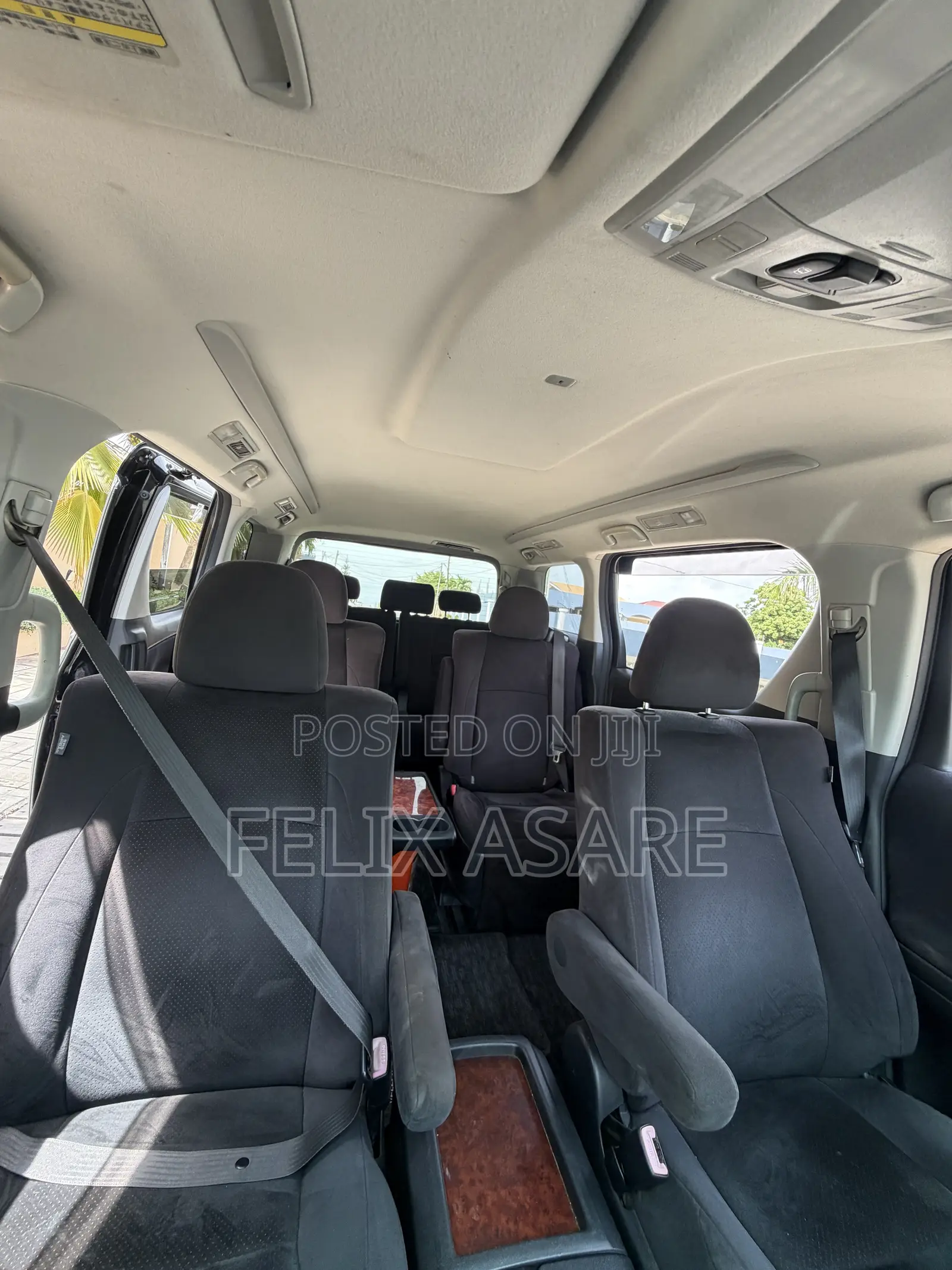 7 Seater Car for Rental Within and Outside Accra