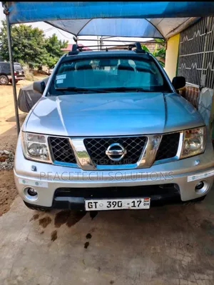 Nissan Navara 2.5 dCi 2010 Gray