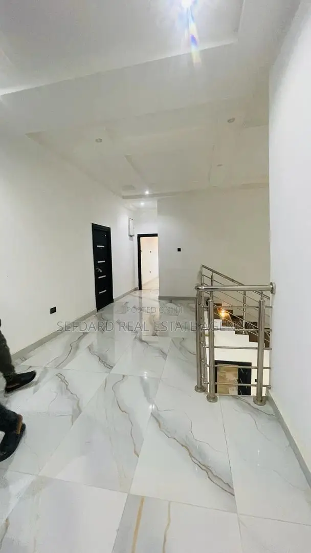 4bdrm House in Sefdard Properties, Kwabenya for sale