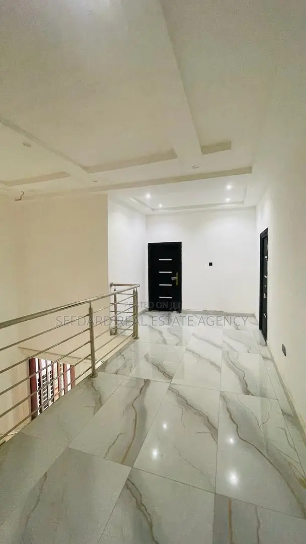 4bdrm House in Sefdard Properties, Kwabenya for sale