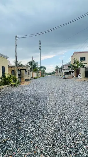 4bdrm House in Sefdard Properties, Kwabenya for sale