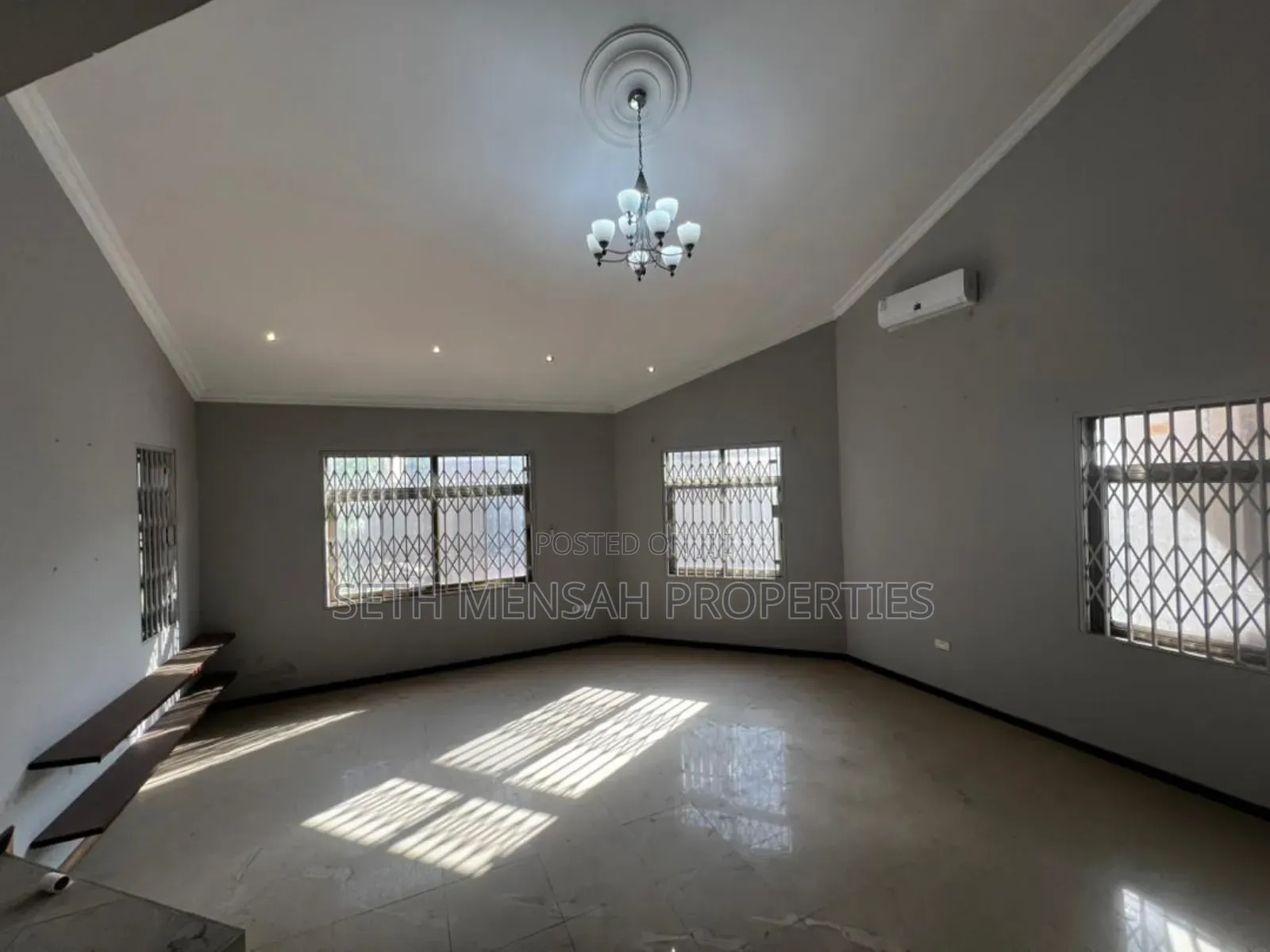 4bdrm House in Adjiriganor for rent