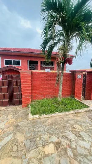 5bdrm House in Sefdard Properties, Kwabenya for sale