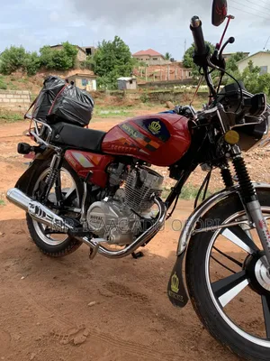 Royal Motorcycle 2026 Red