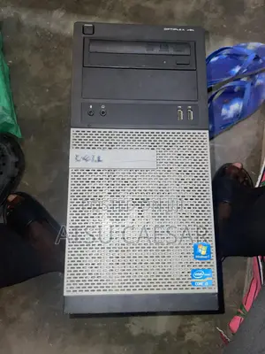 Desktop Computer Dell Optiplex 3090 8GB Intel Core i3 HDD 256GB