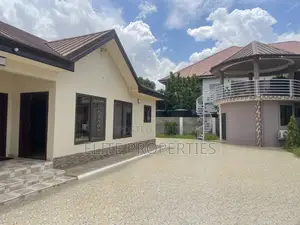 3bdrm House in Sky Junction, Dawhenya for rent