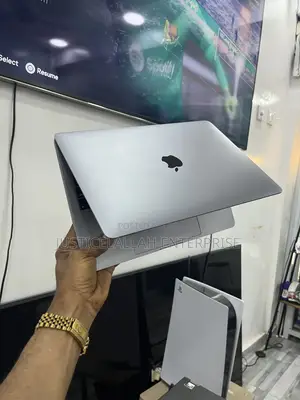 Laptop Apple MacBook Pro 2017 8GB Intel Core i5 SSD 256GB