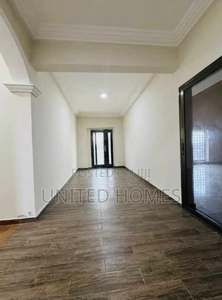 7bdrm House in Old Barrier for rent
