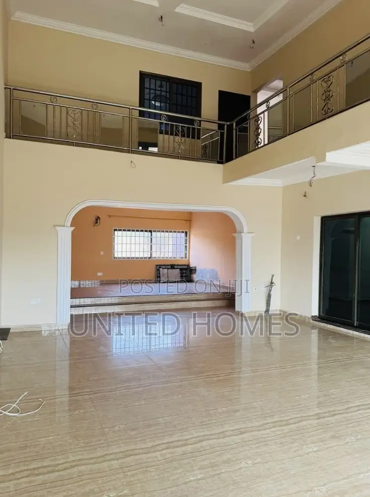 7bdrm House in Old Barrier for rent