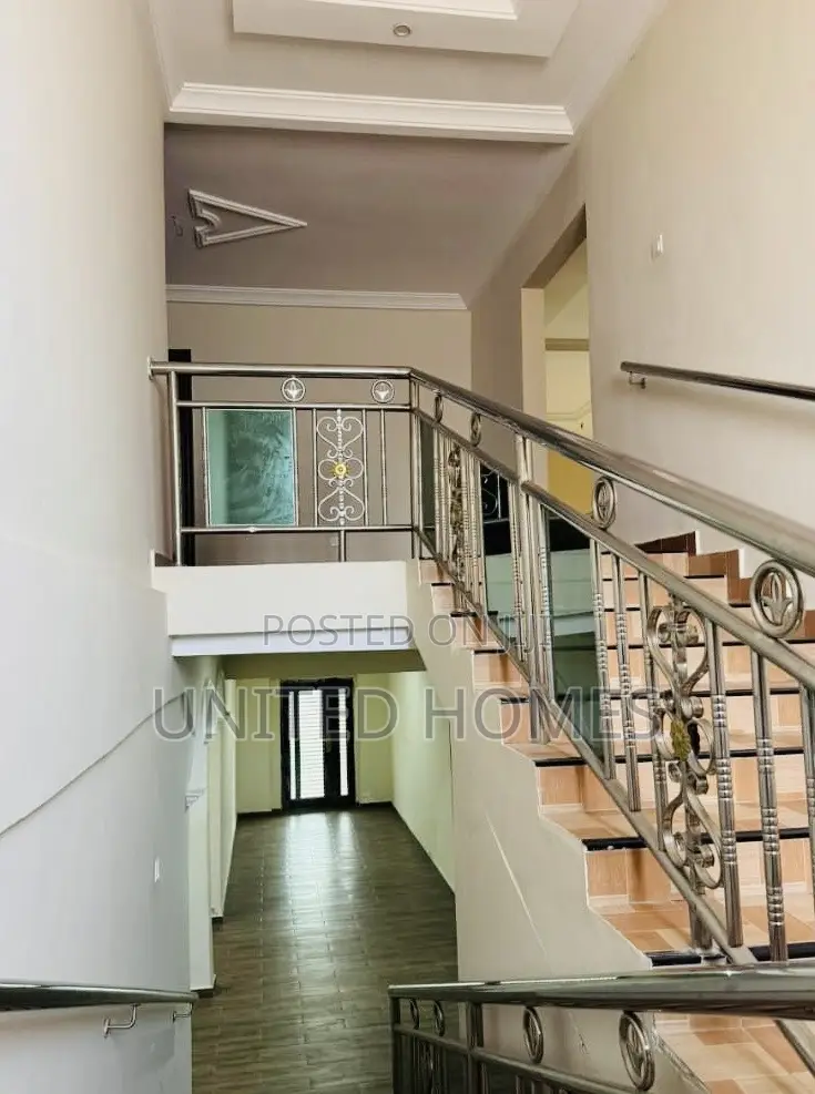 7bdrm House in Old Barrier for rent