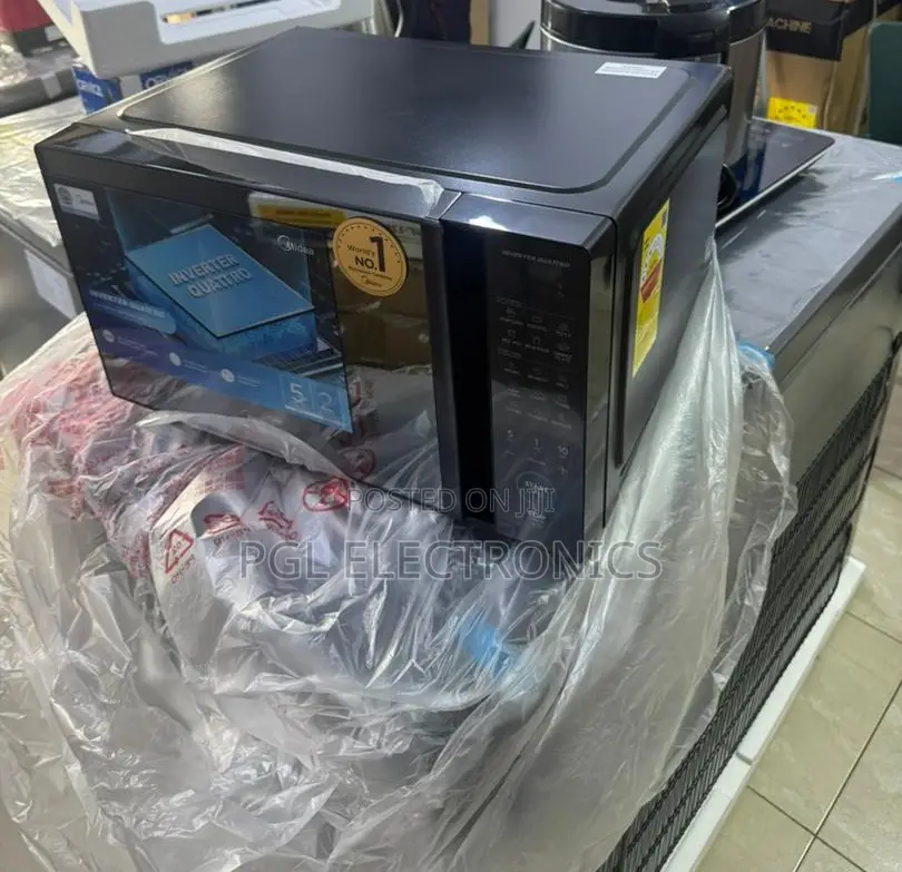 Midea Solo Microwave Oven 30l, 900w, Black Em9p032mo-B
