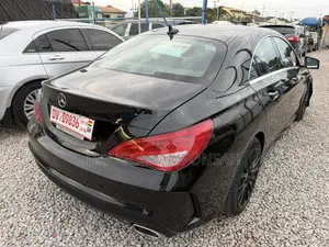 Mercedes-Benz GLA 250 2015 Black