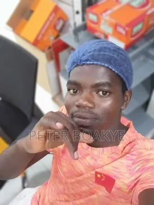 Marketer In Retail And Whole Sale Shop