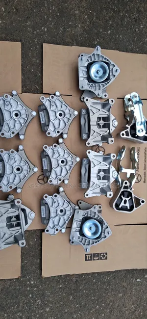 Different Models of Mercedes-Benz Gearbox Seating