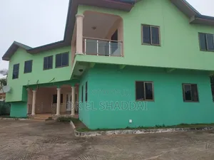 7bdrm Mansion in Pokuase for sale