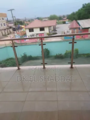7bdrm Mansion in Pokuase for sale