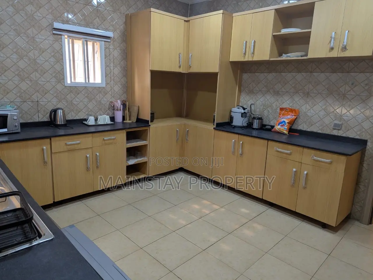 Furnished 3bdrm House in Mainstay Estates, Dome for sale