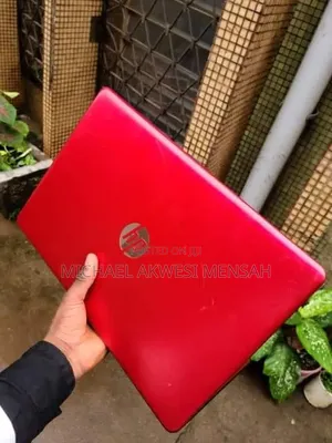 Laptop HP 15 8GB Intel Pentium HDD+SSD 500GB