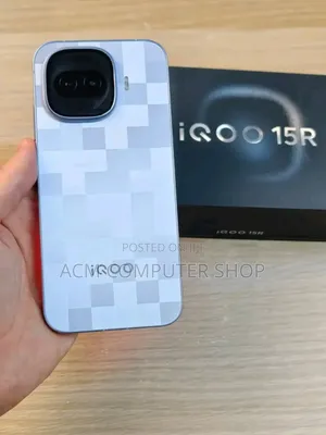 New Vivo iQOO 15 256 GB Gray