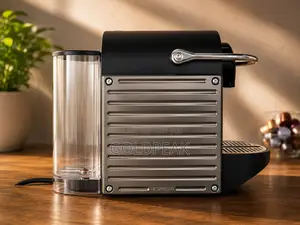 Nesspresso Coffee Machine C61