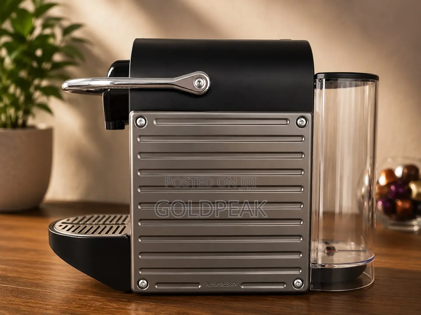 Nesspresso Coffee Machine C61