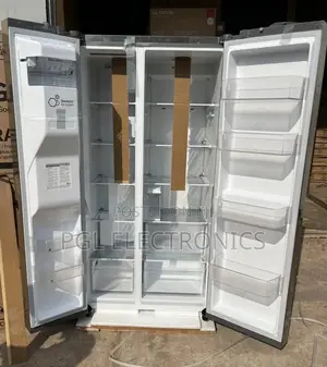 Lg 674ltr Fridge With Uvnano Water Dispenser in Matte Black Finish