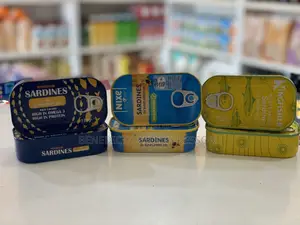 Nixe and Kingfisher Sardines