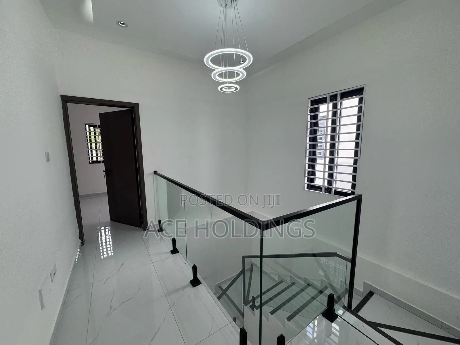 3bdrm Duplex in West Trasacco, School Junction for rent