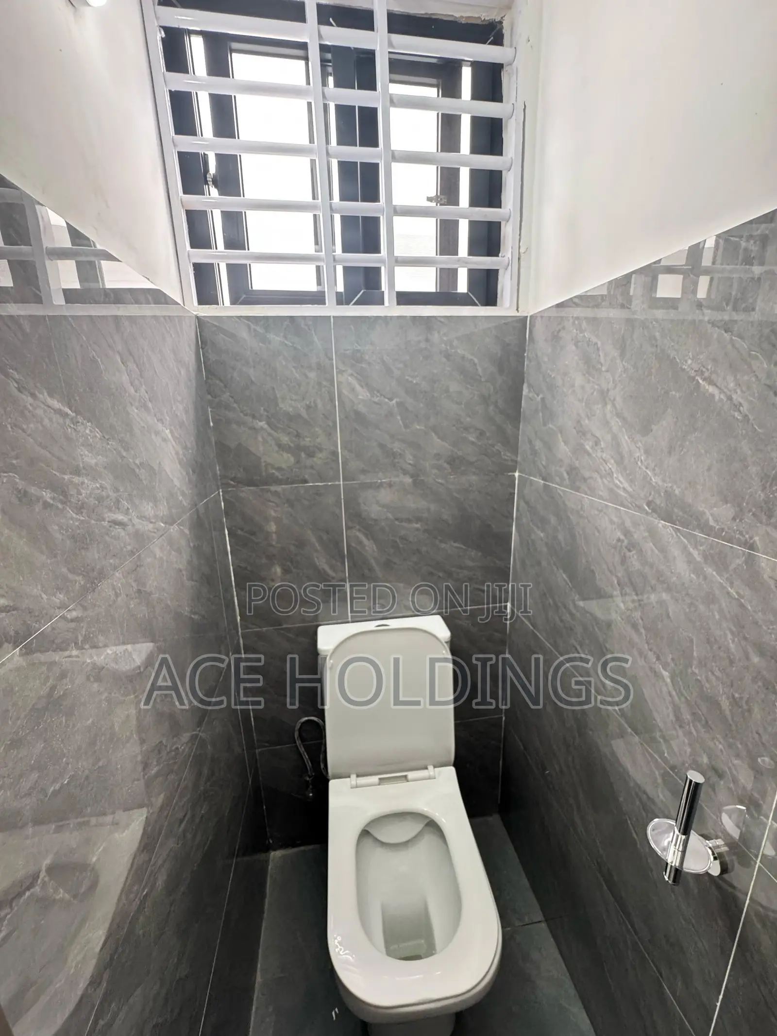 3bdrm Duplex in West Trasacco, School Junction for rent