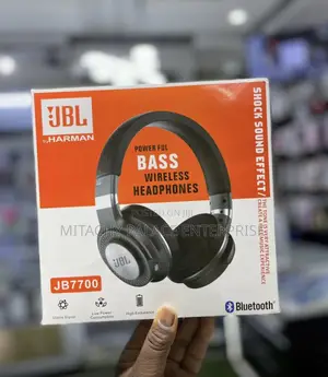 JBL Powerful Bass Wireless Headset