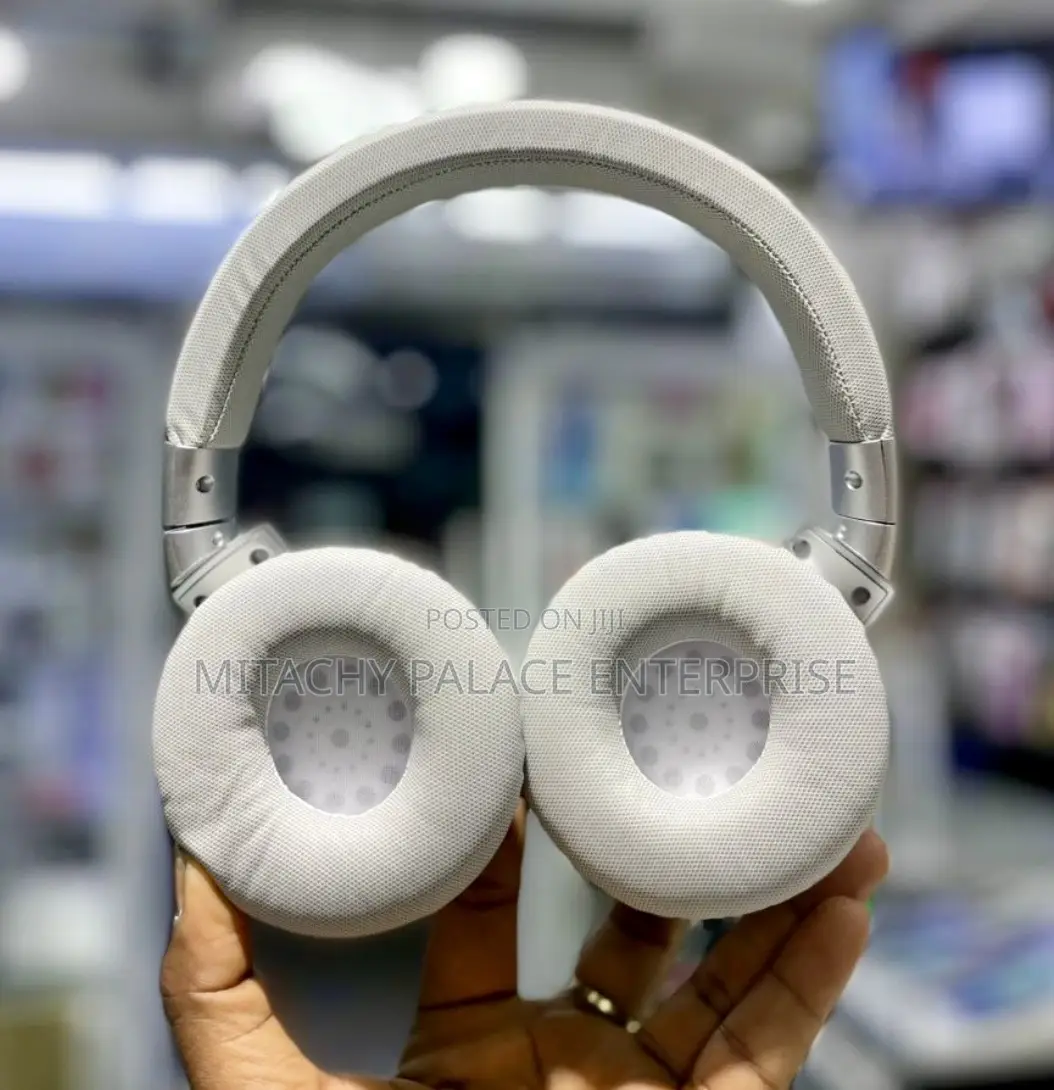 JBL Powerful Bass Wireless Headset