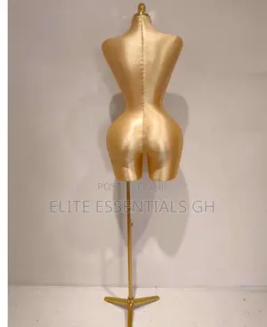 Pinnable BBL Luxury Mannequin