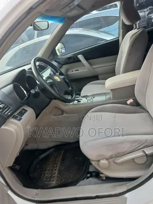 Toyota Highlander Sport 2009 White
