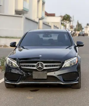 Mercedes-Benz C300 Luxury 4Matic Sedan AWD (2.0L 4cyl 7A) 2016 Black