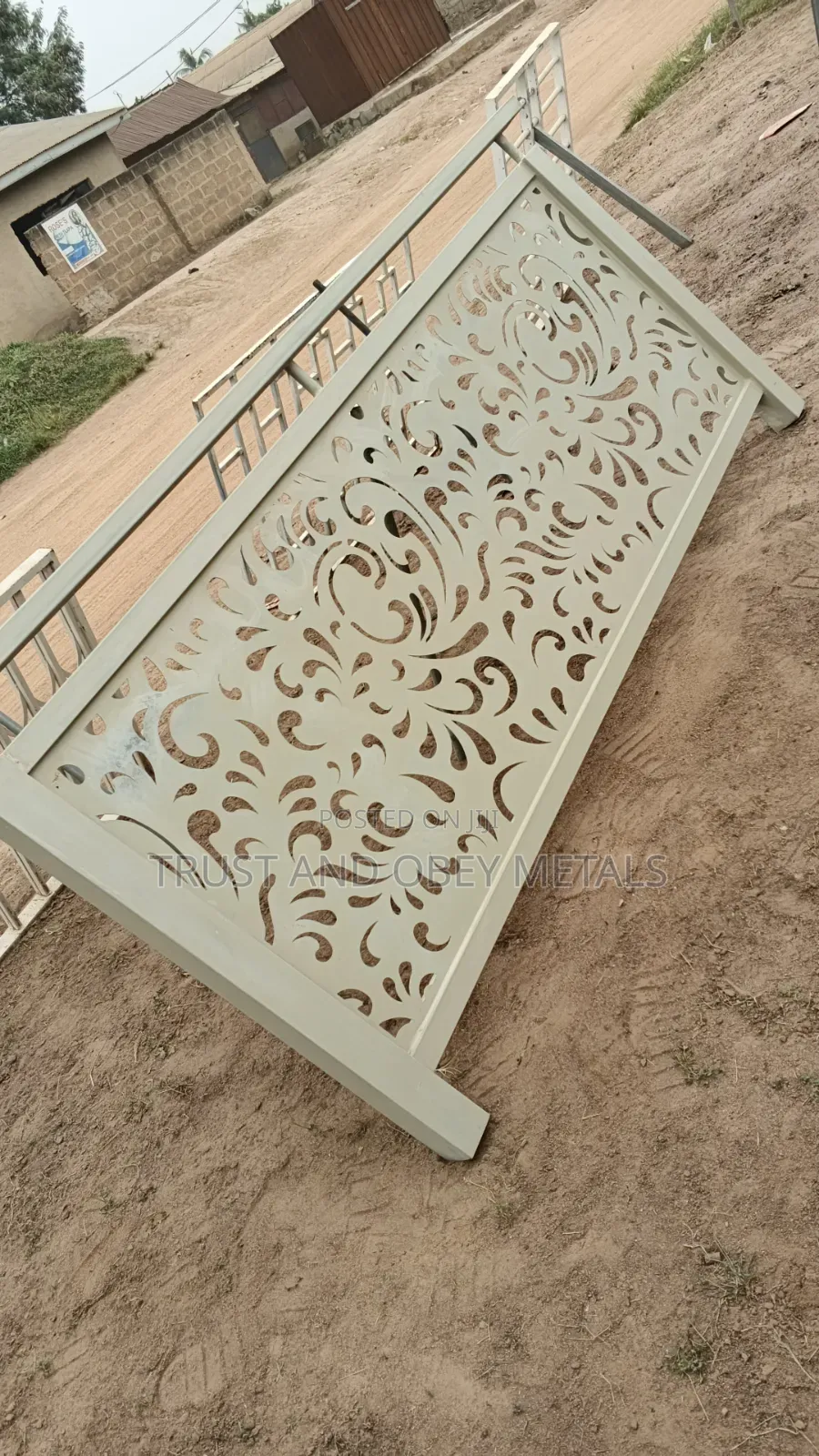 Balusters and Burglaproor