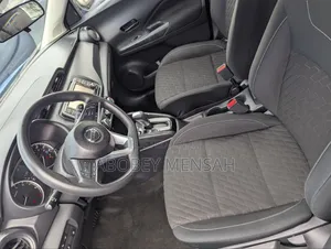 Nissan Kicks 2022 Blue