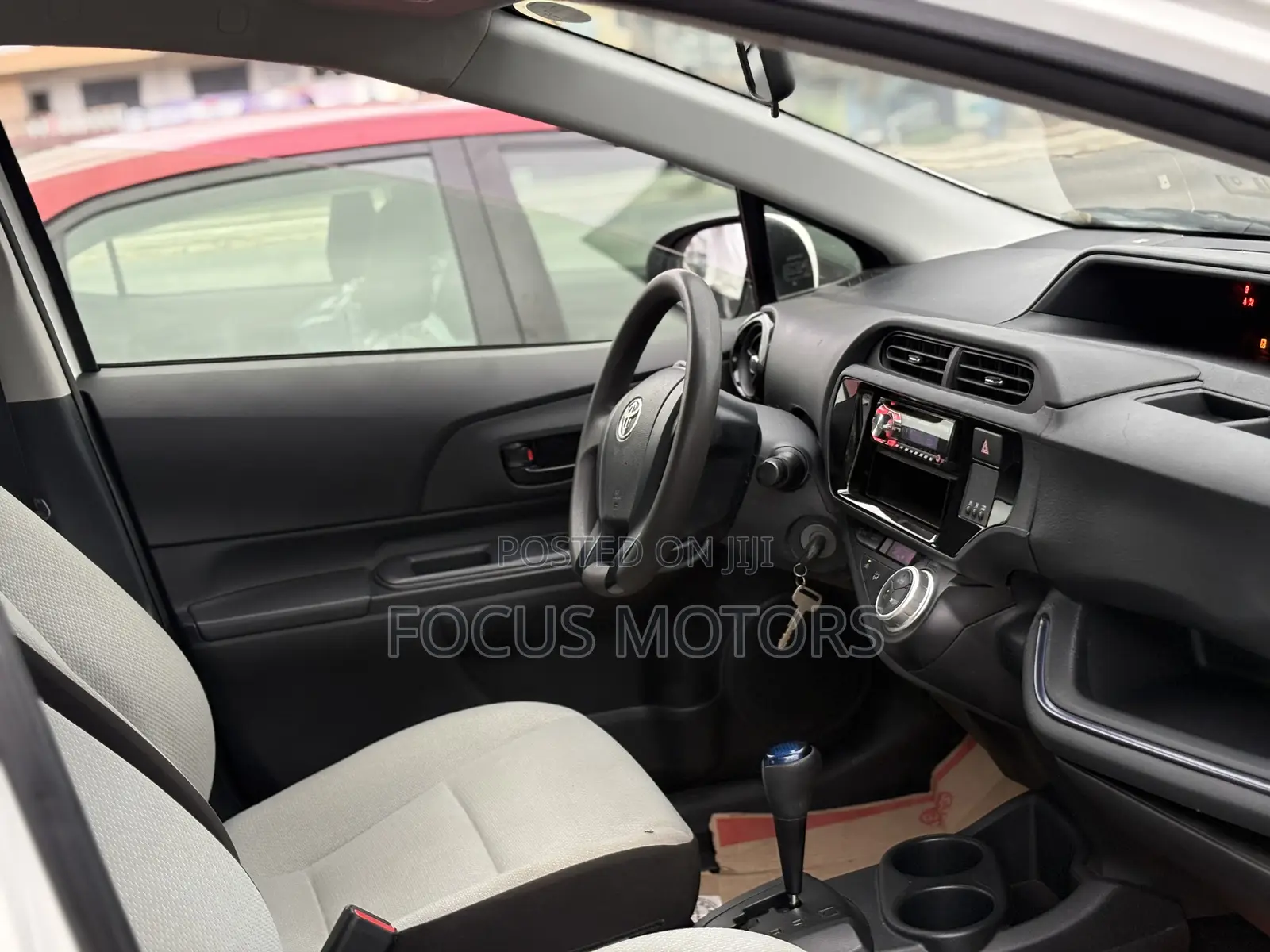 Toyota Aqua 2015 White