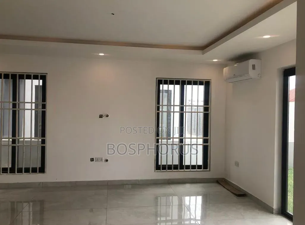 4bdrm House in East Legon American for rent